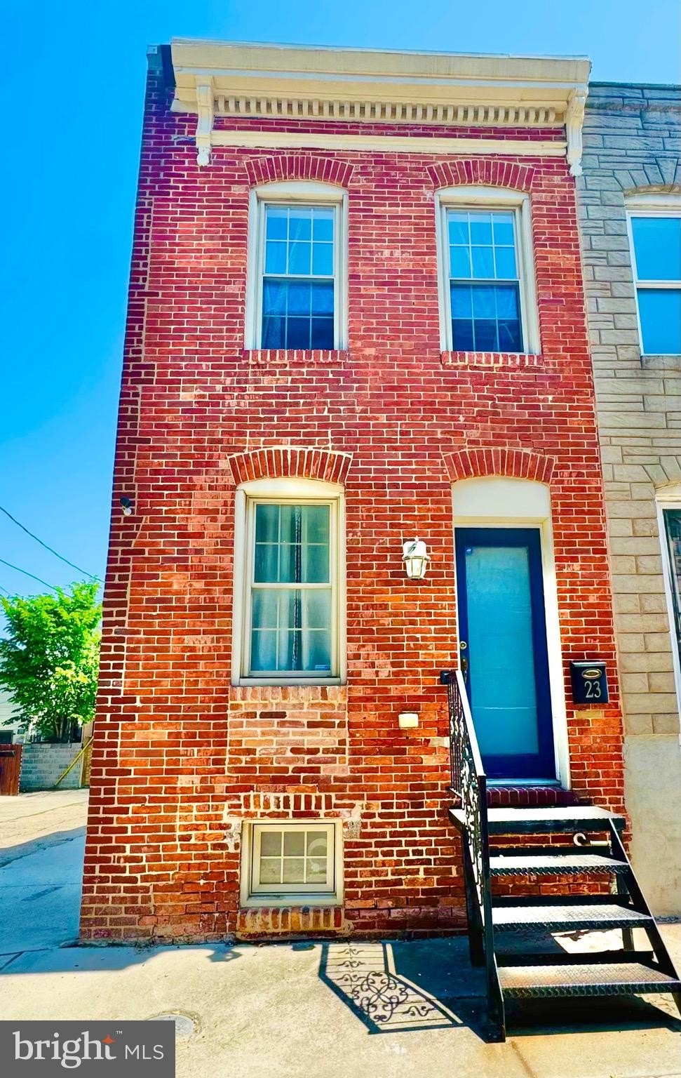 listing image