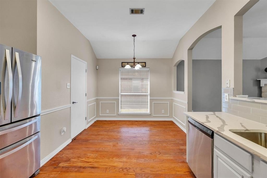 Listing image