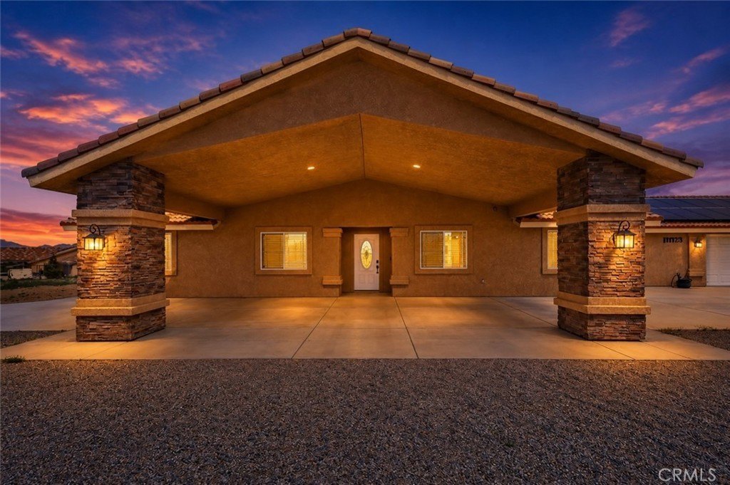 listing image