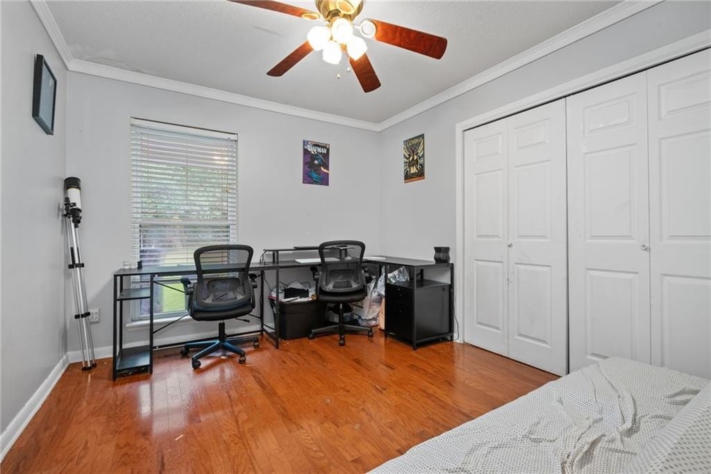 Listing image