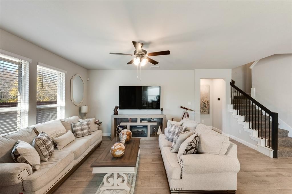 Listing image