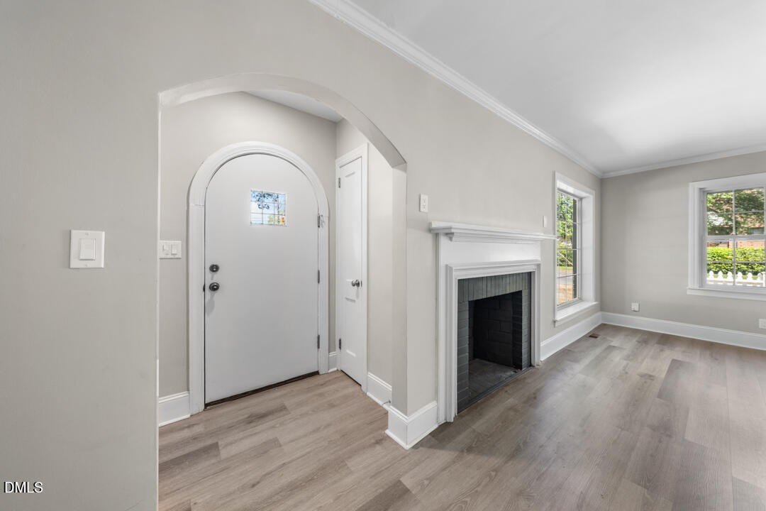 Listing image