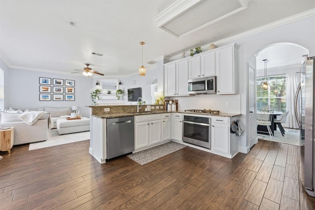 Listing image