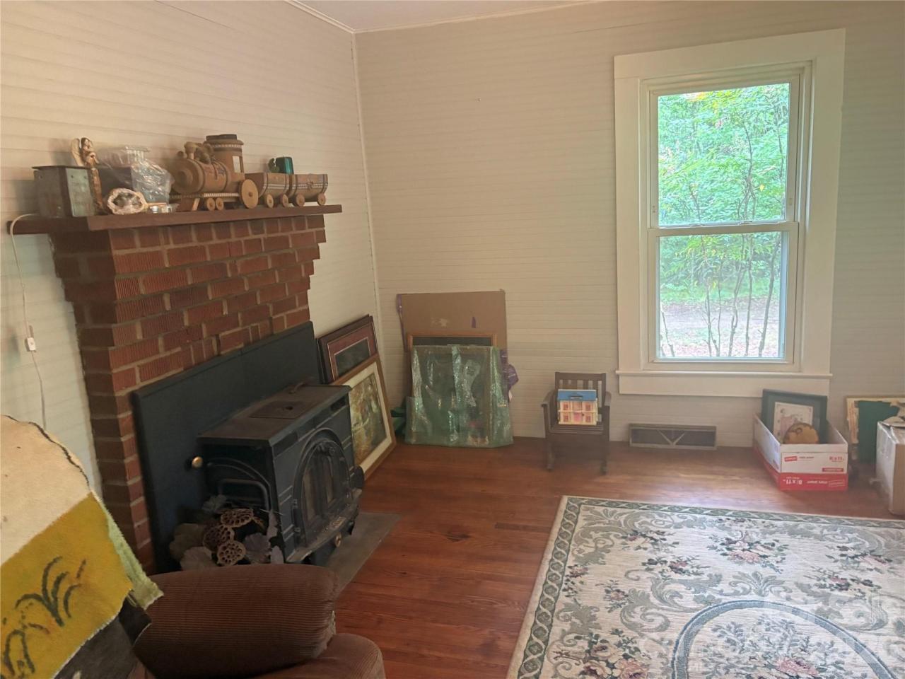 Listing image