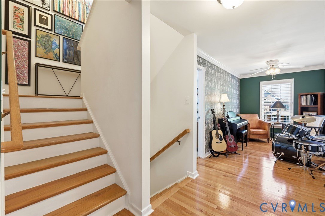 Listing image