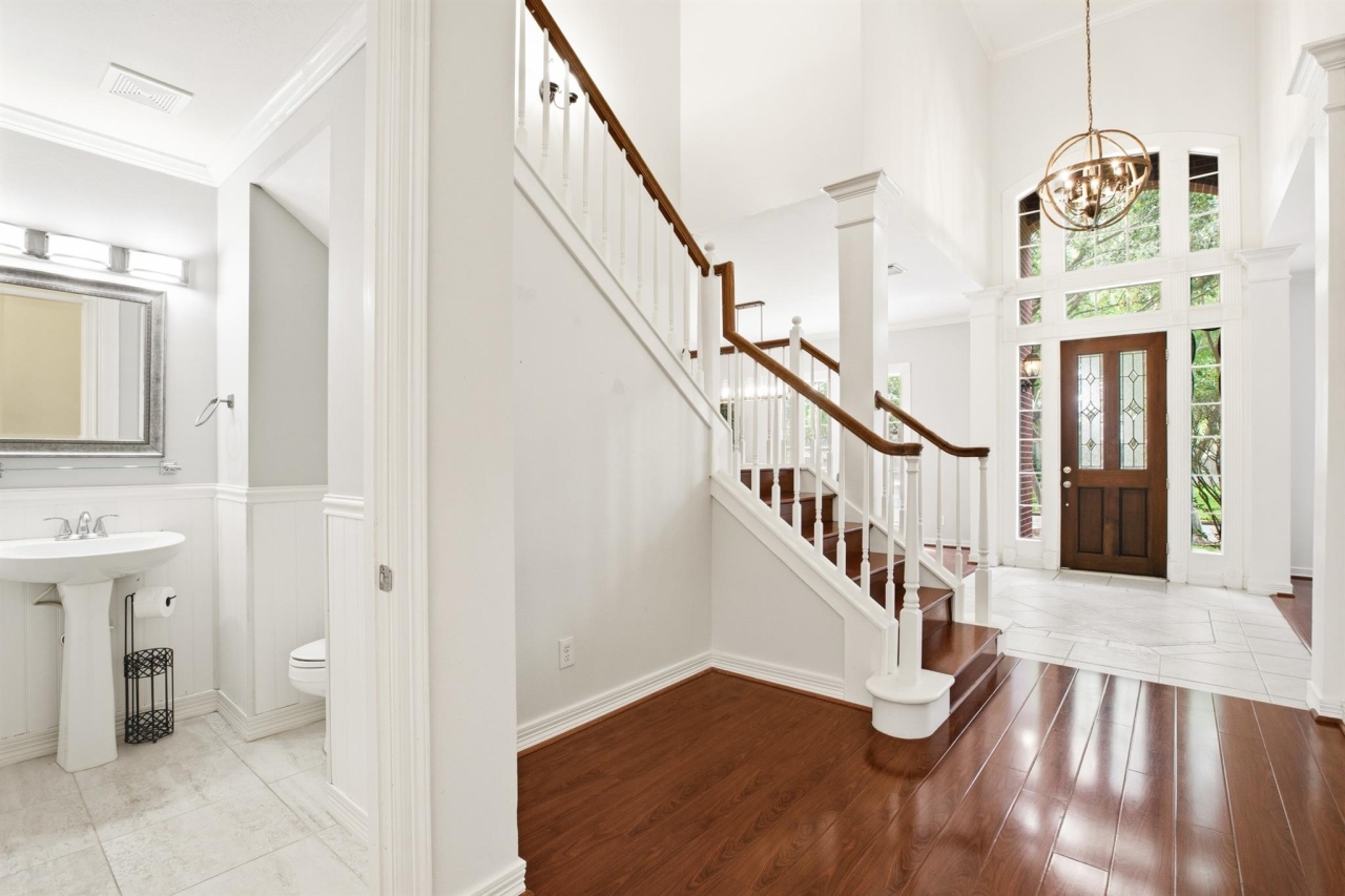 Listing image