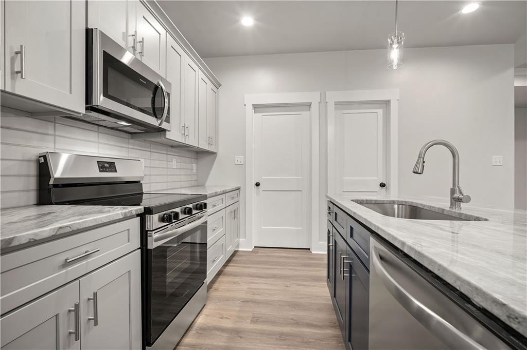 Listing image