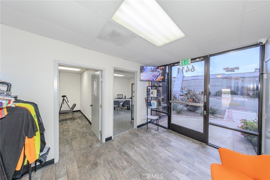 Listing image
