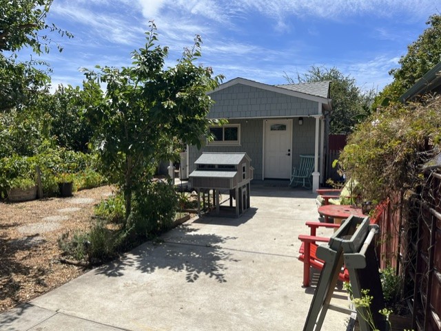Listing image