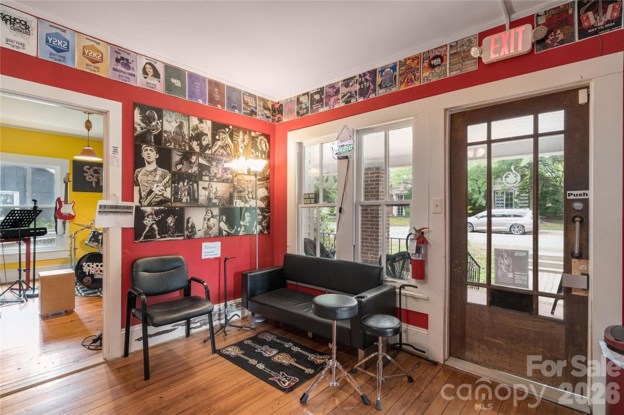 Listing image