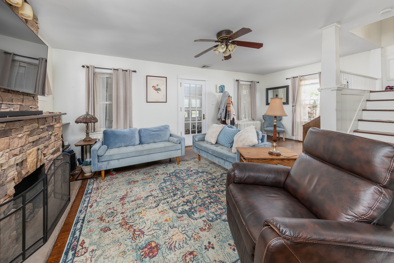 Listing image