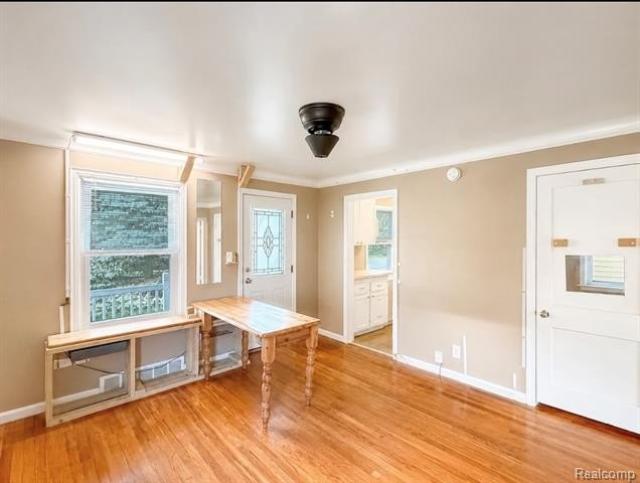 Listing image