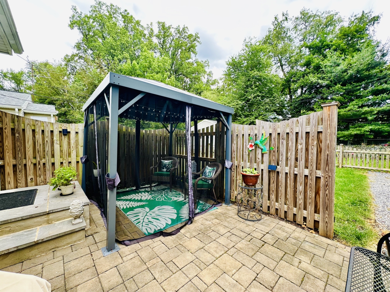 Listing image