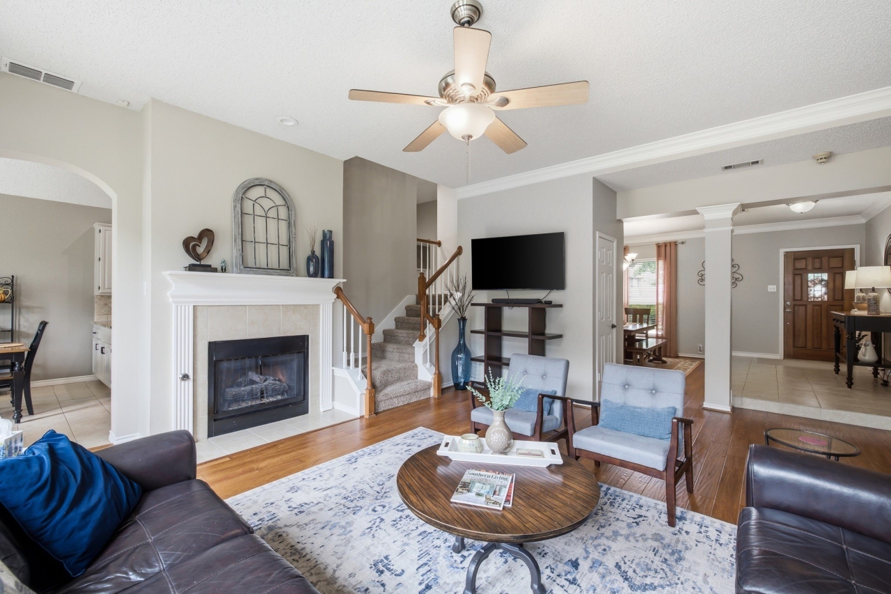 Listing image
