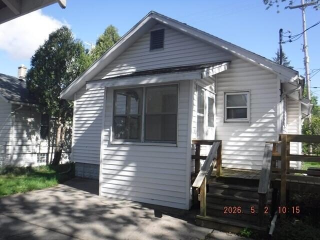 Listing image