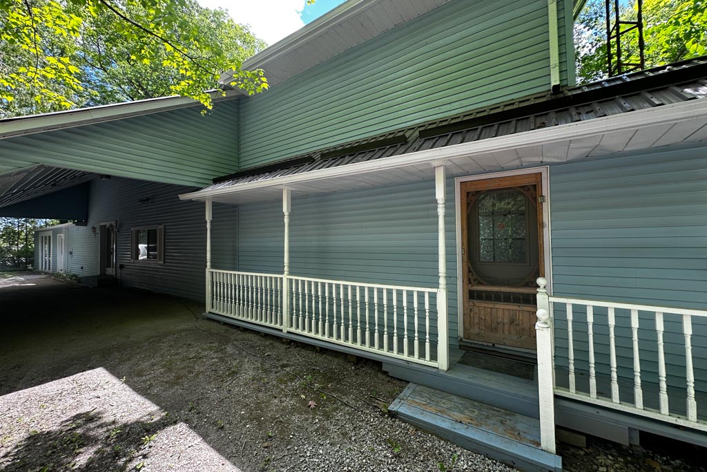 Listing image