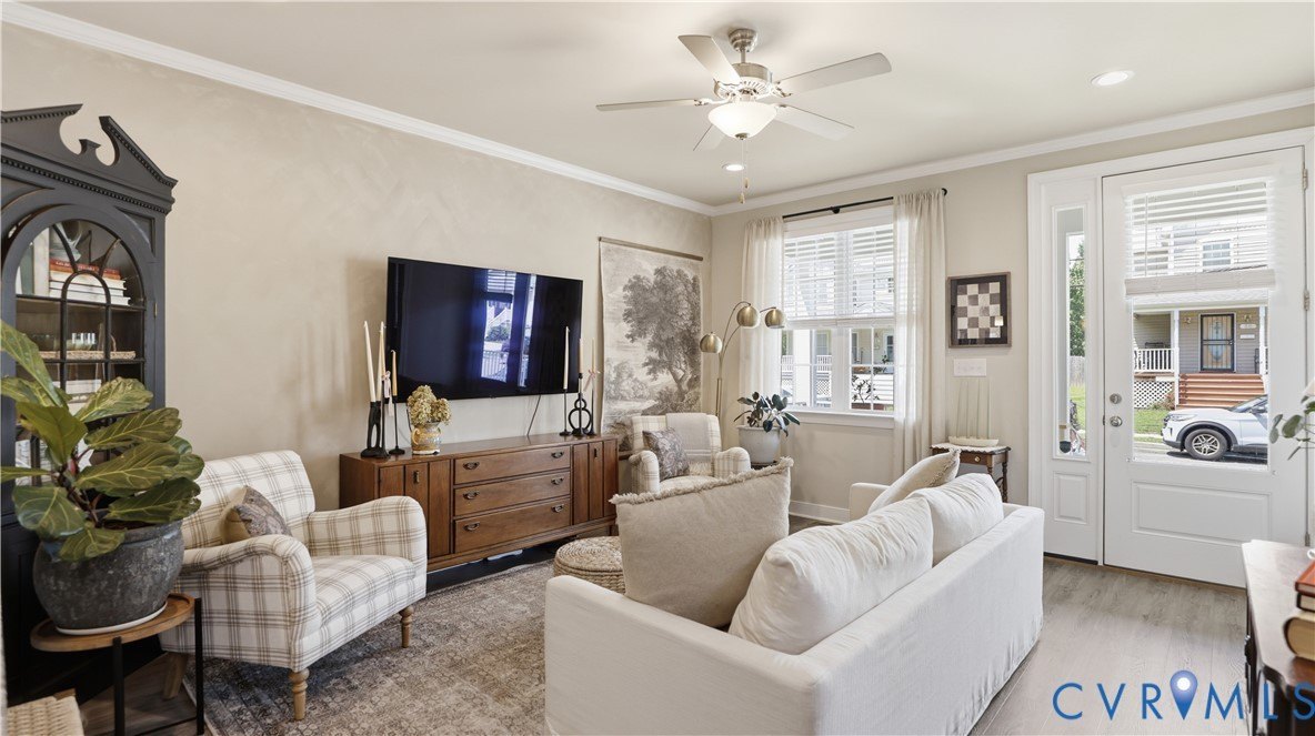 Listing image