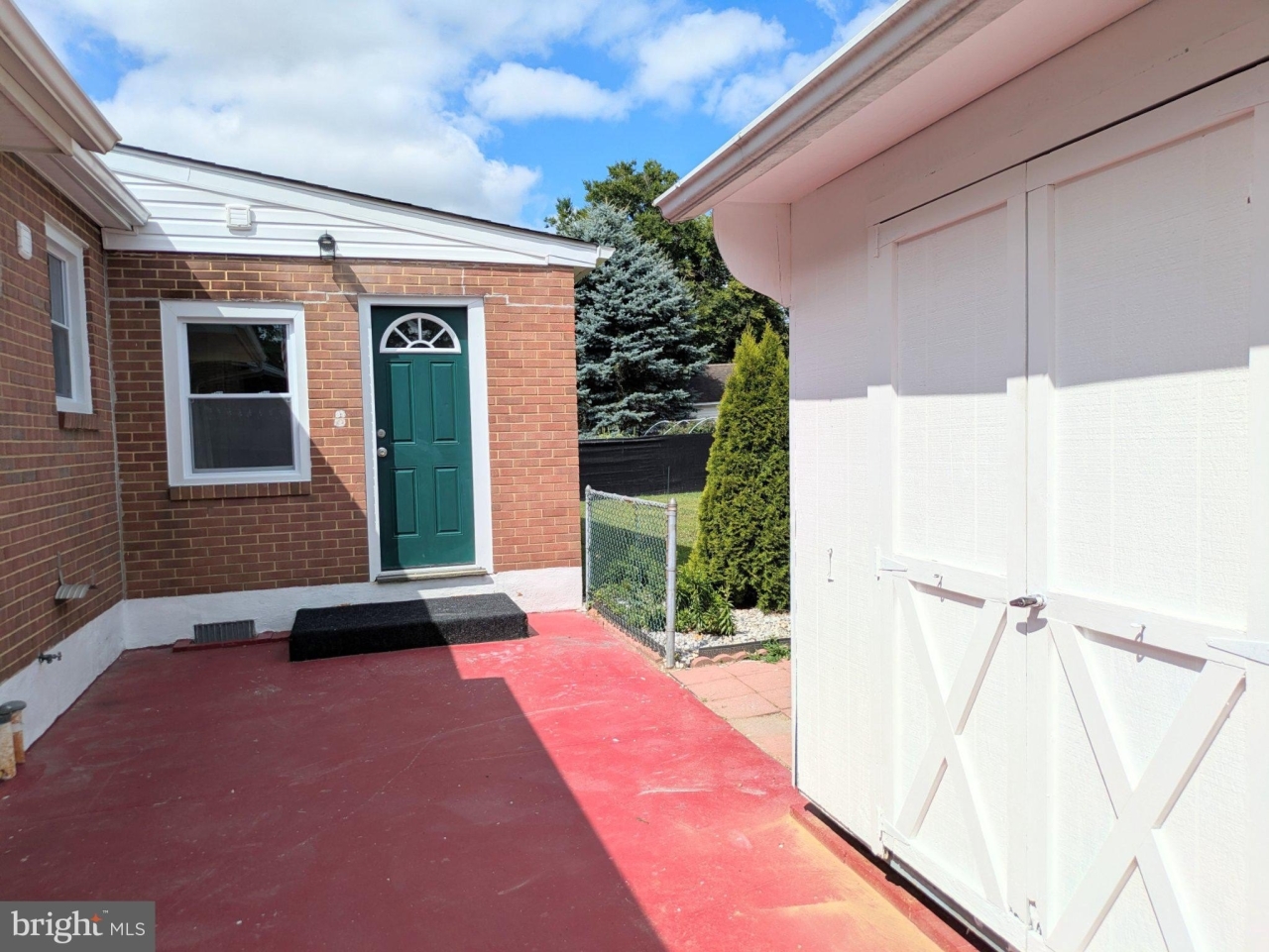 Listing image