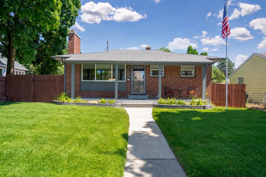 Listing image