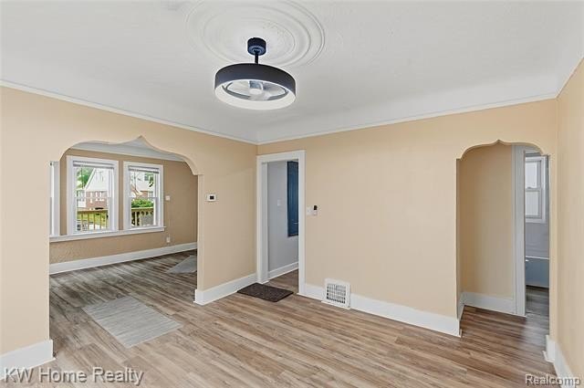 Listing image