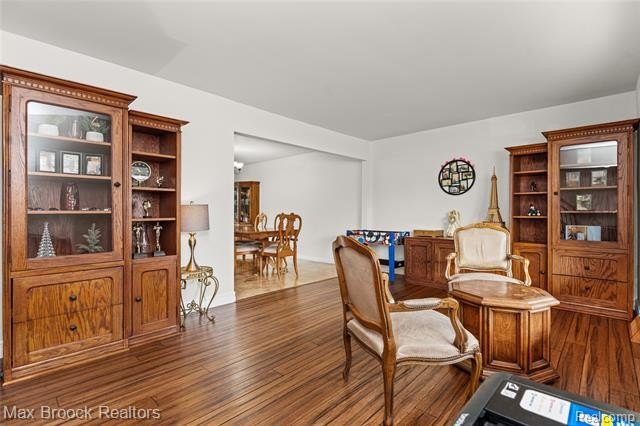 Listing image