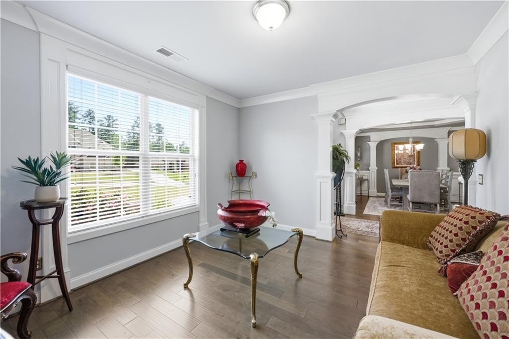 Listing image