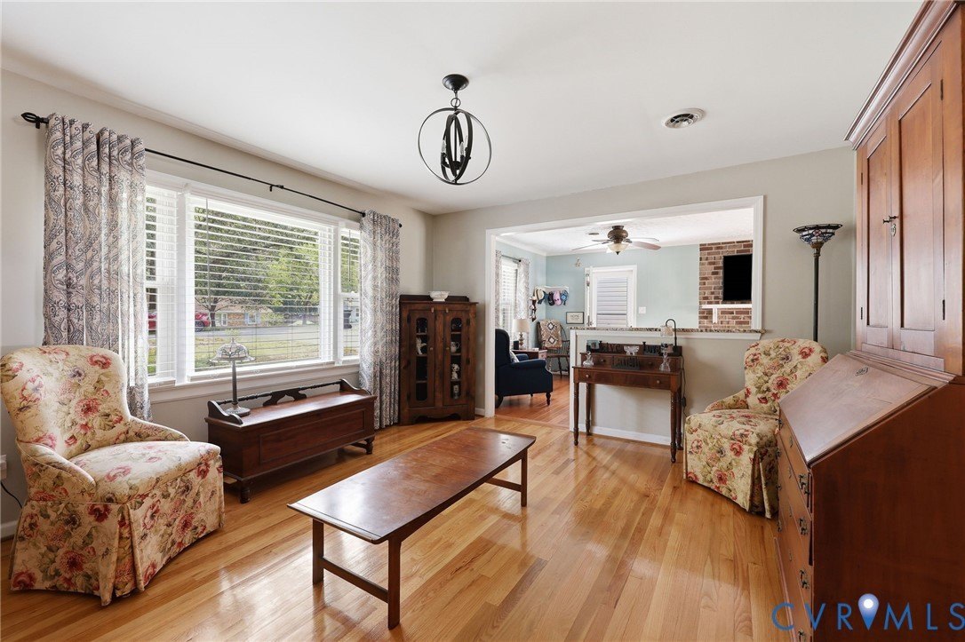 Listing image