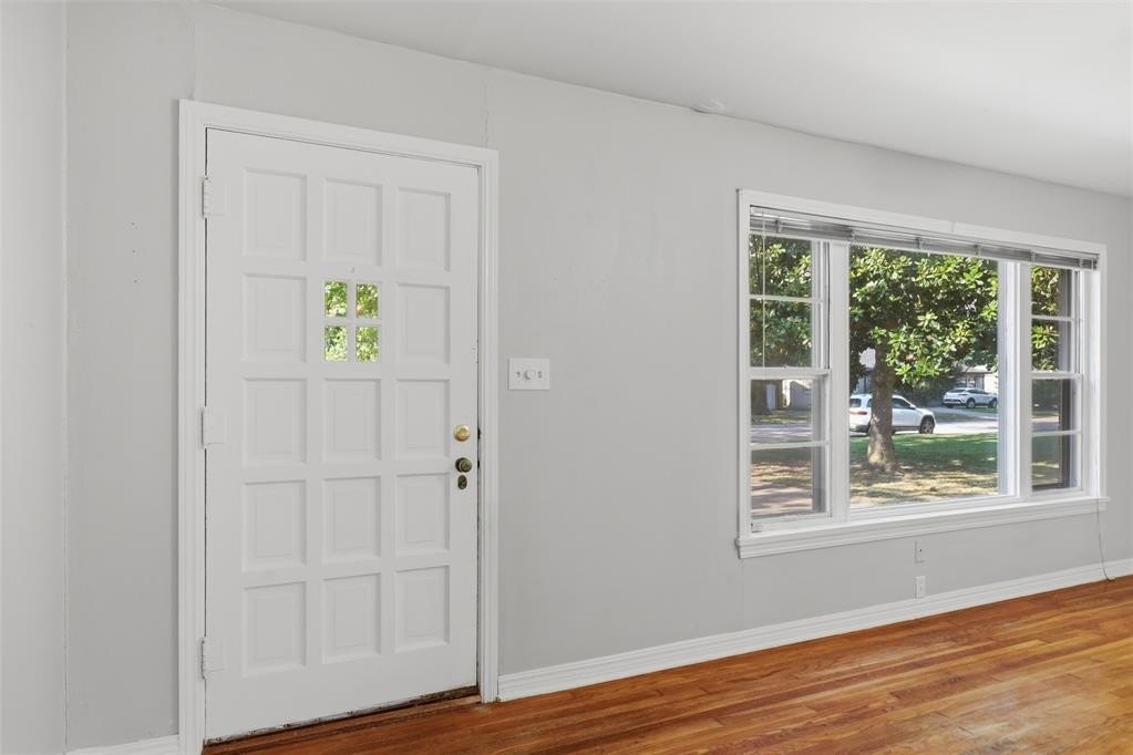 Listing image
