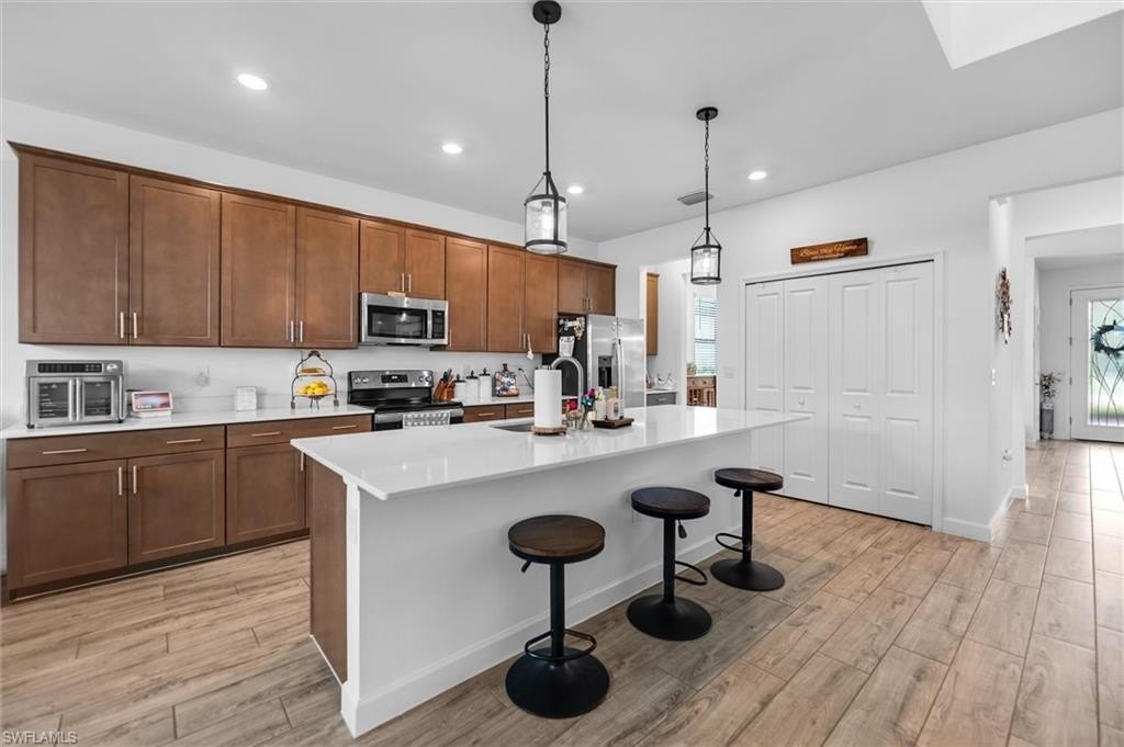 Listing image