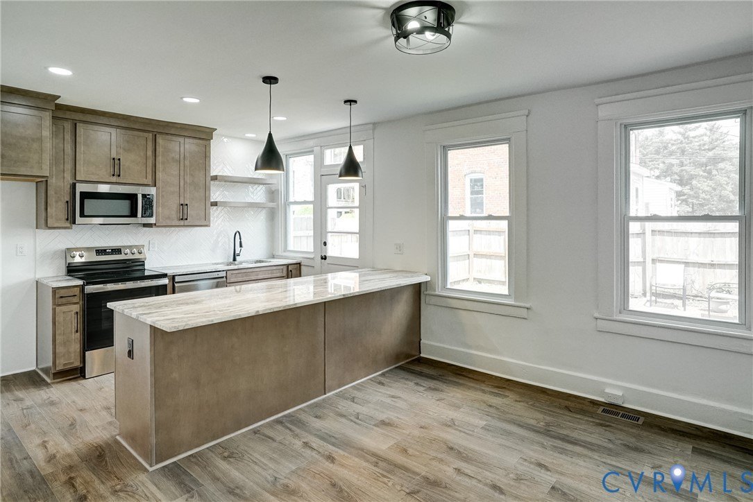 Listing image