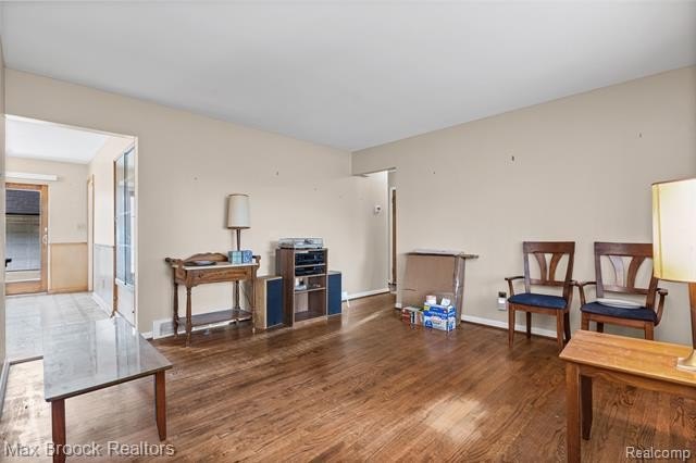 Listing image