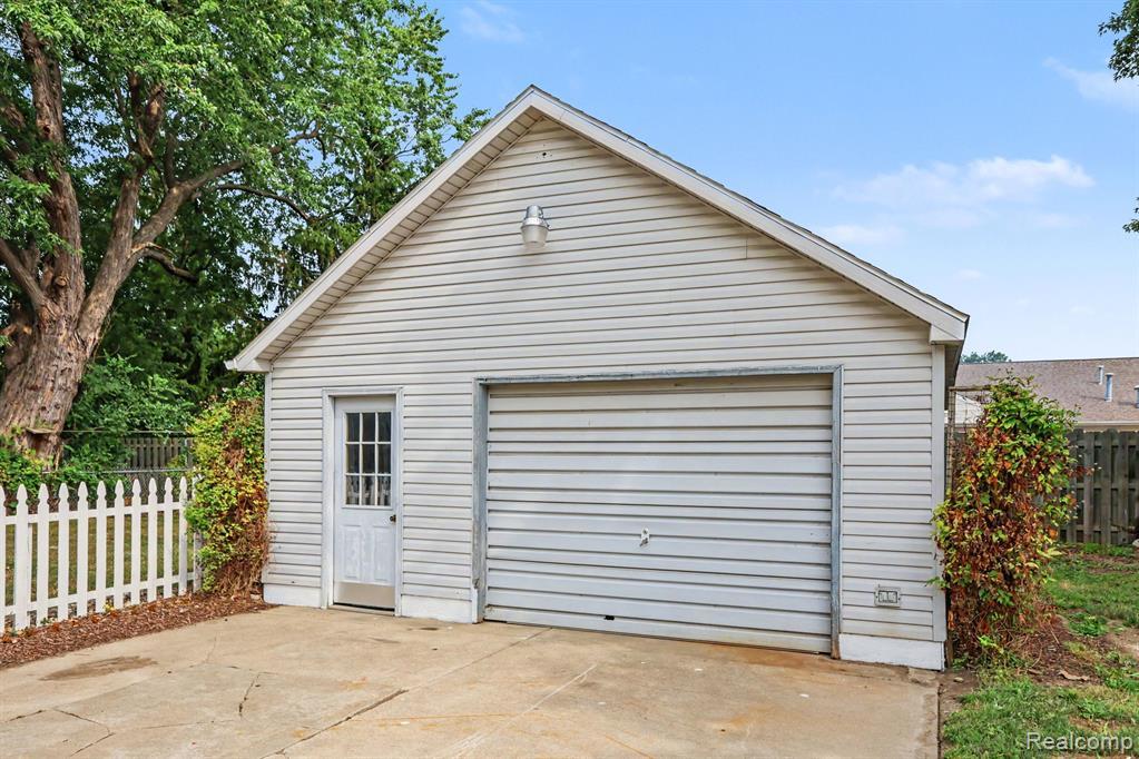 Listing image