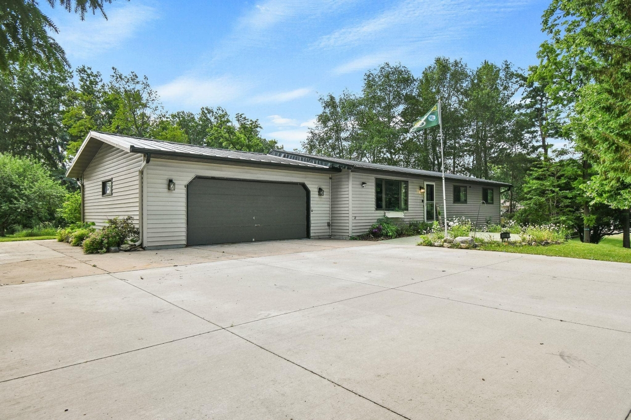 Exposed Ranch with 2-Car Garages