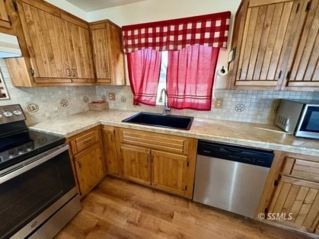 Listing image