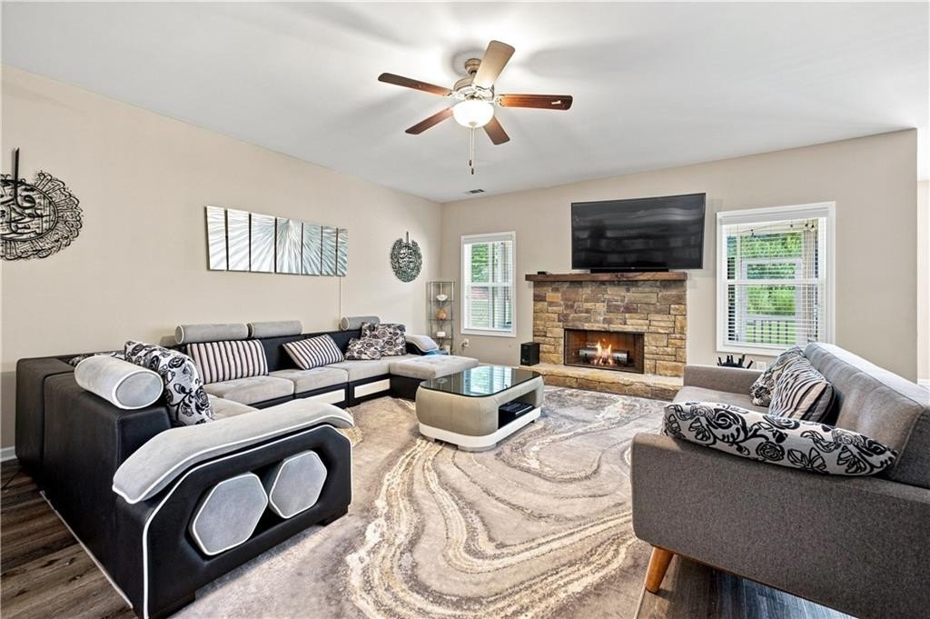 Listing image