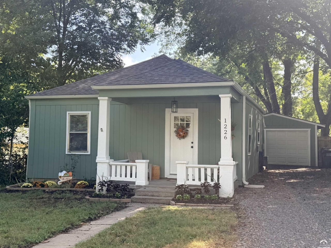 Listing image