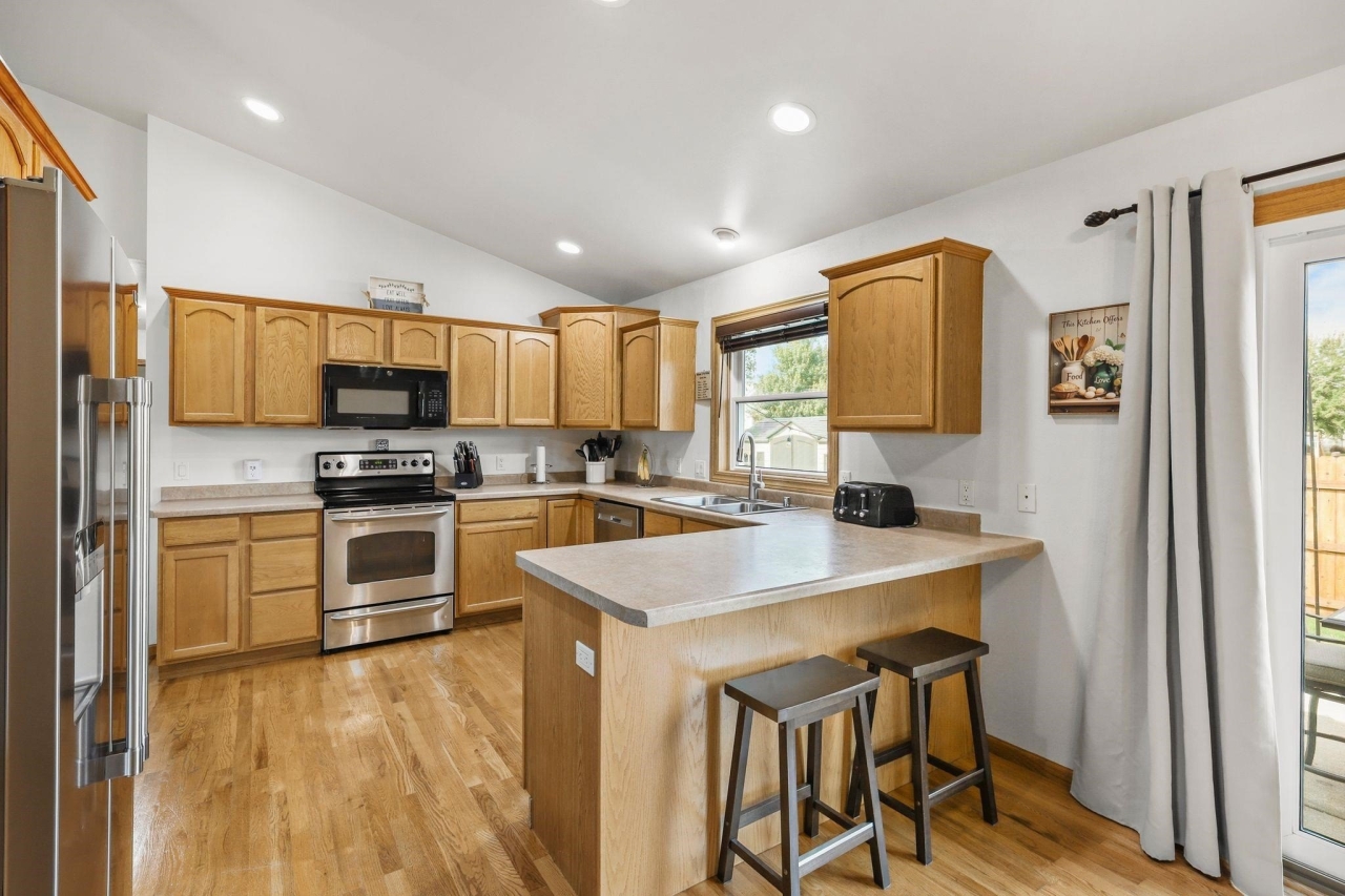 Solid Wood Floors<br/>