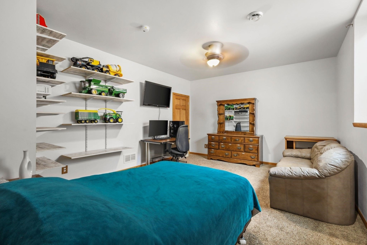 Bedroom 4 with Walk-in Closet<br/>