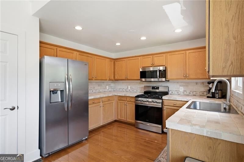 Listing image