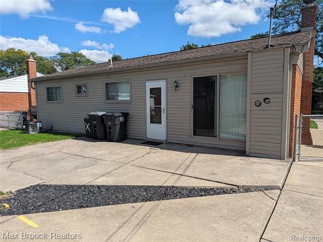 Listing image