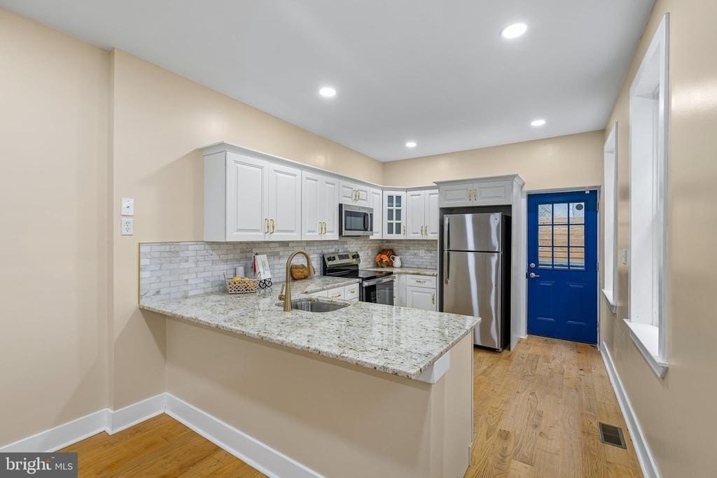 Listing image