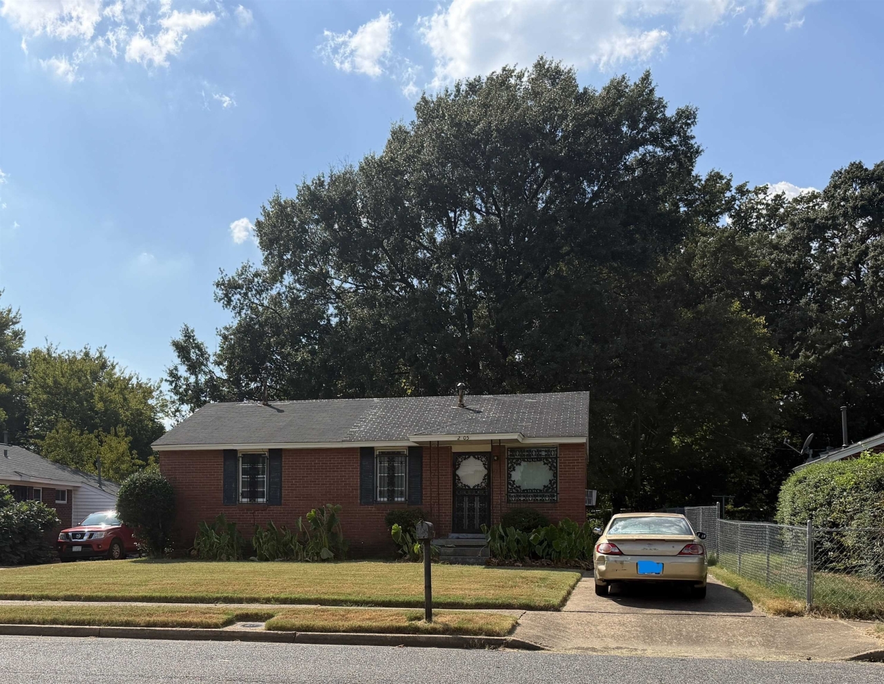 Listing image