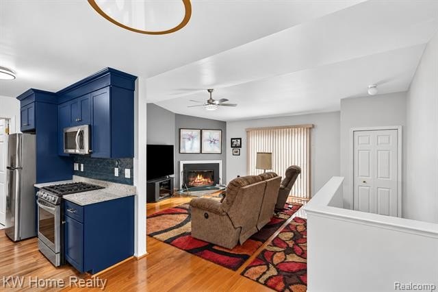 Listing image