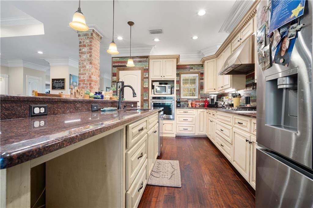 Listing image
