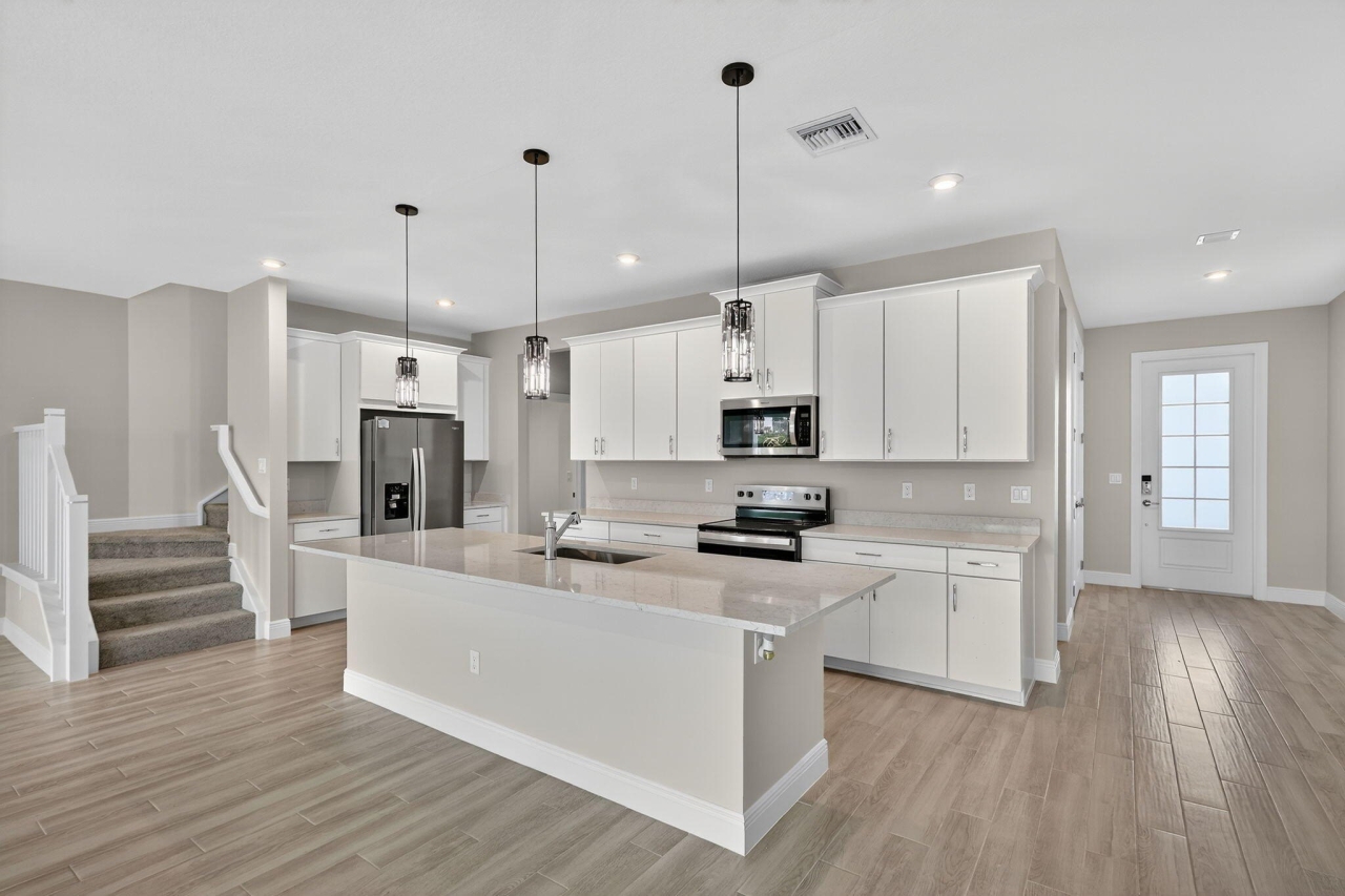 listing image