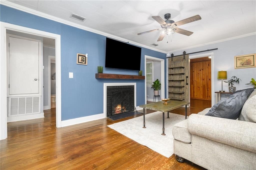 Listing image