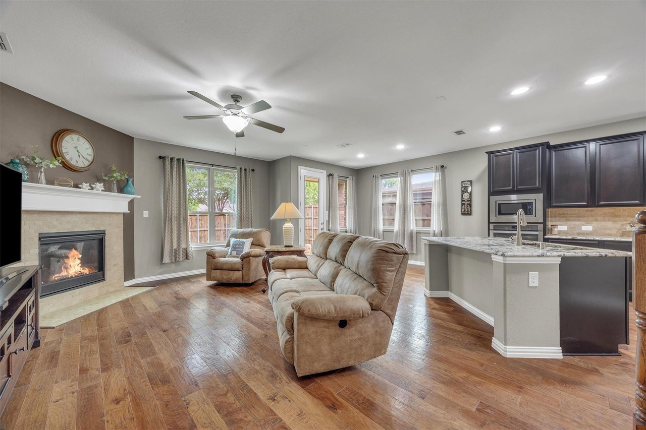 Listing image