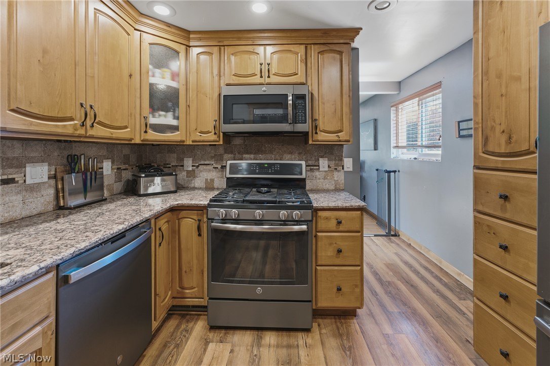 Listing image