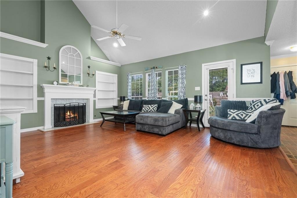 Listing image