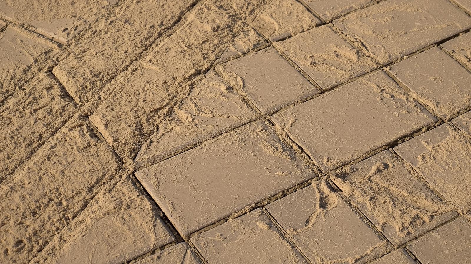 The Best Polymeric Sand Stops Weeds, Keeps Pavers in Place, and Delivers a Professional Look